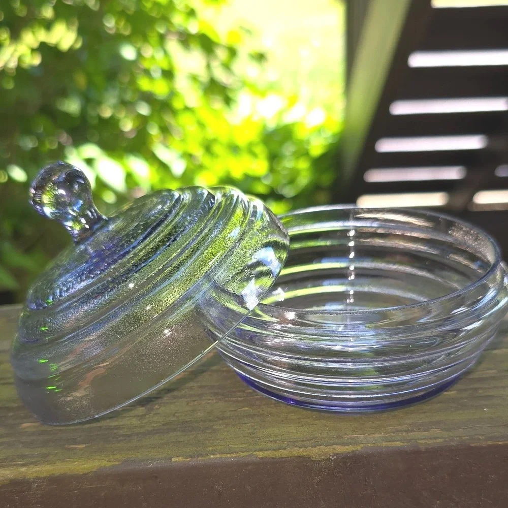 Vintage Lavender Purple Ribbed Glass Beehive Lidded‎ Trinket Dish Powder Jar